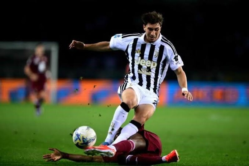 Juventus vs Nice - Tiếp tục thử nghiệm